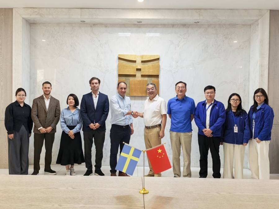 深化欧洲战略合作，聚力海外增量｜欧洲百年高端材料服务商到访上大股份参观交流